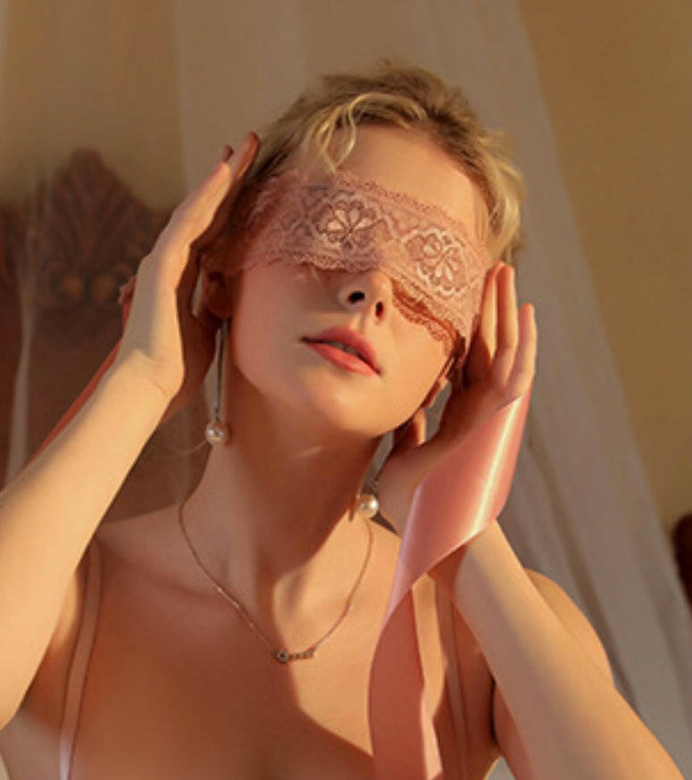 Lace Masquerade Blindfold Eye Mask Sexy Costume Lingerie Accessories Black White Adjustable Couple Party Masks