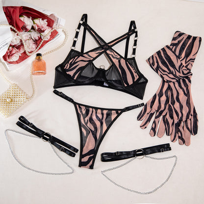 Sexy Leopard Print Lingerie Set – Erotic Boudoir Outfit with Metal Chain, Tulle, Thongs & Gloves